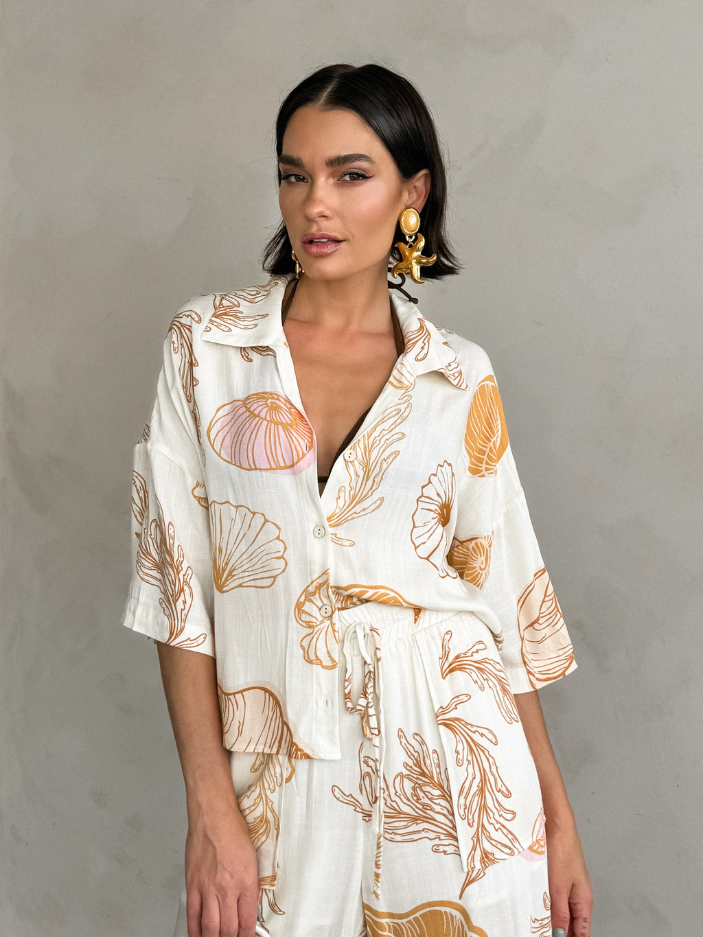 Sandy Shores Button Down - Stitch And Feather
