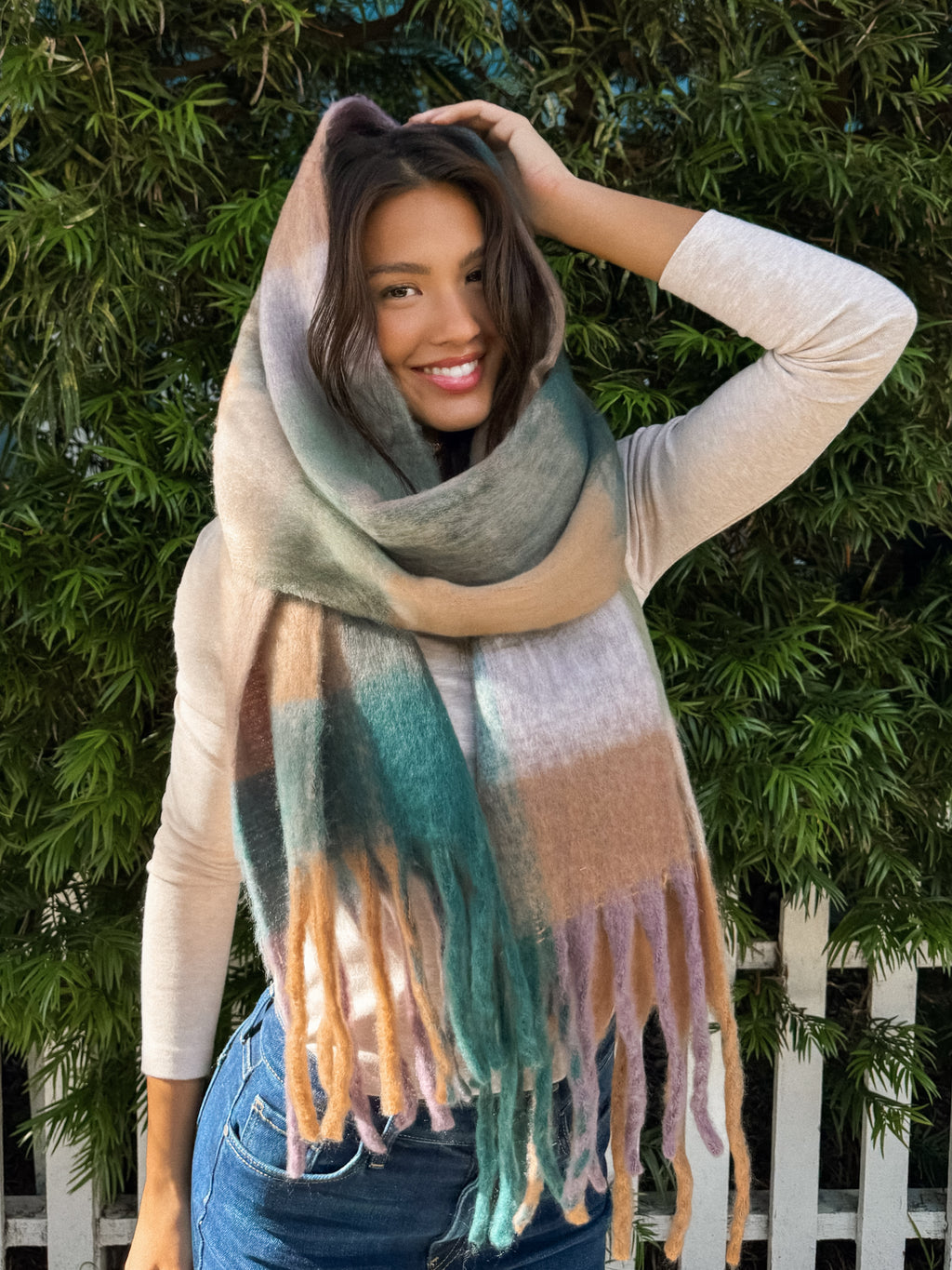 Cozy Plaid Scarf in Green