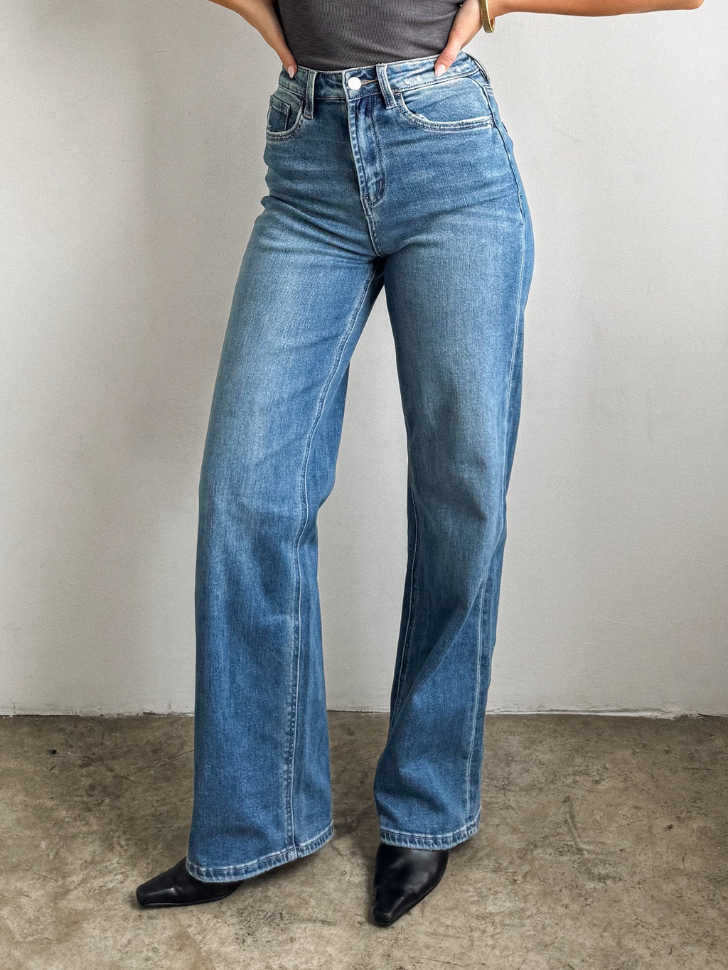 Palos Wide Leg Jeans