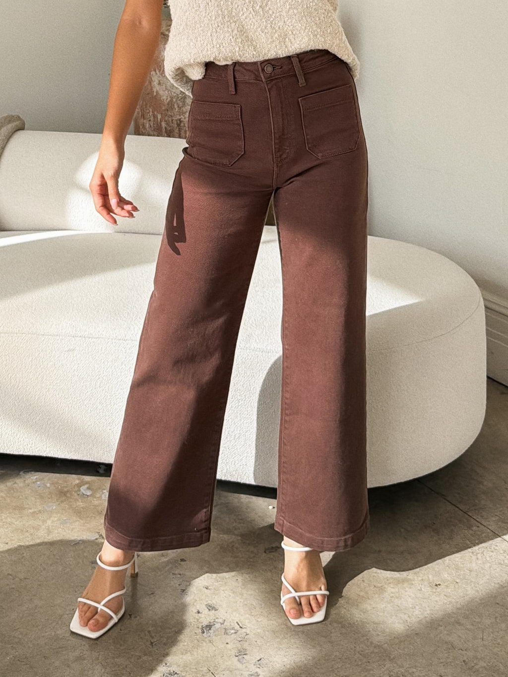 Patch Pocket Wide Leg Jeans in Dark Brown