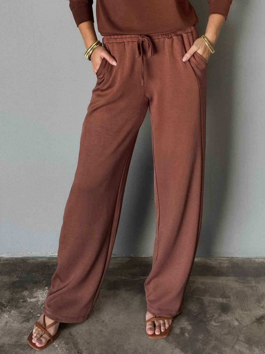 Lena Sweatpants in Chestnut - Stitch And Feather