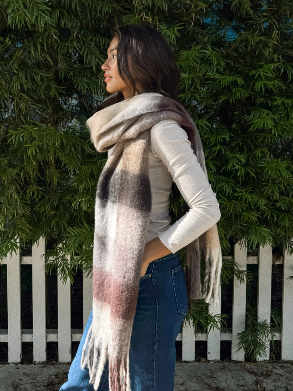 Cozy Plaid Scarf in Black