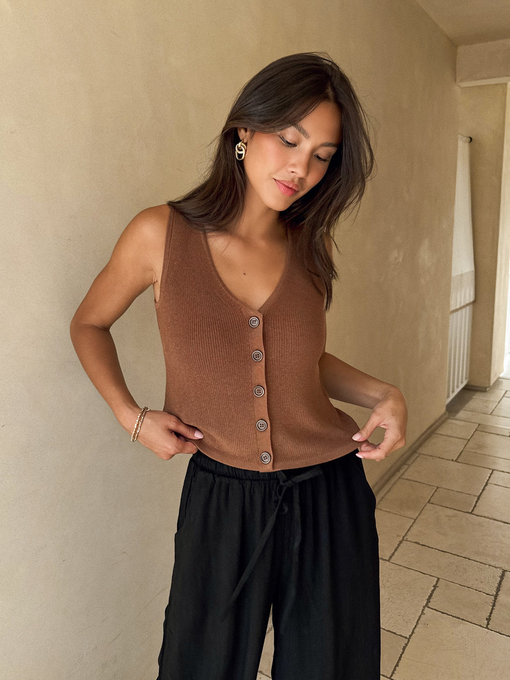 Maude Knit Vest in Brown