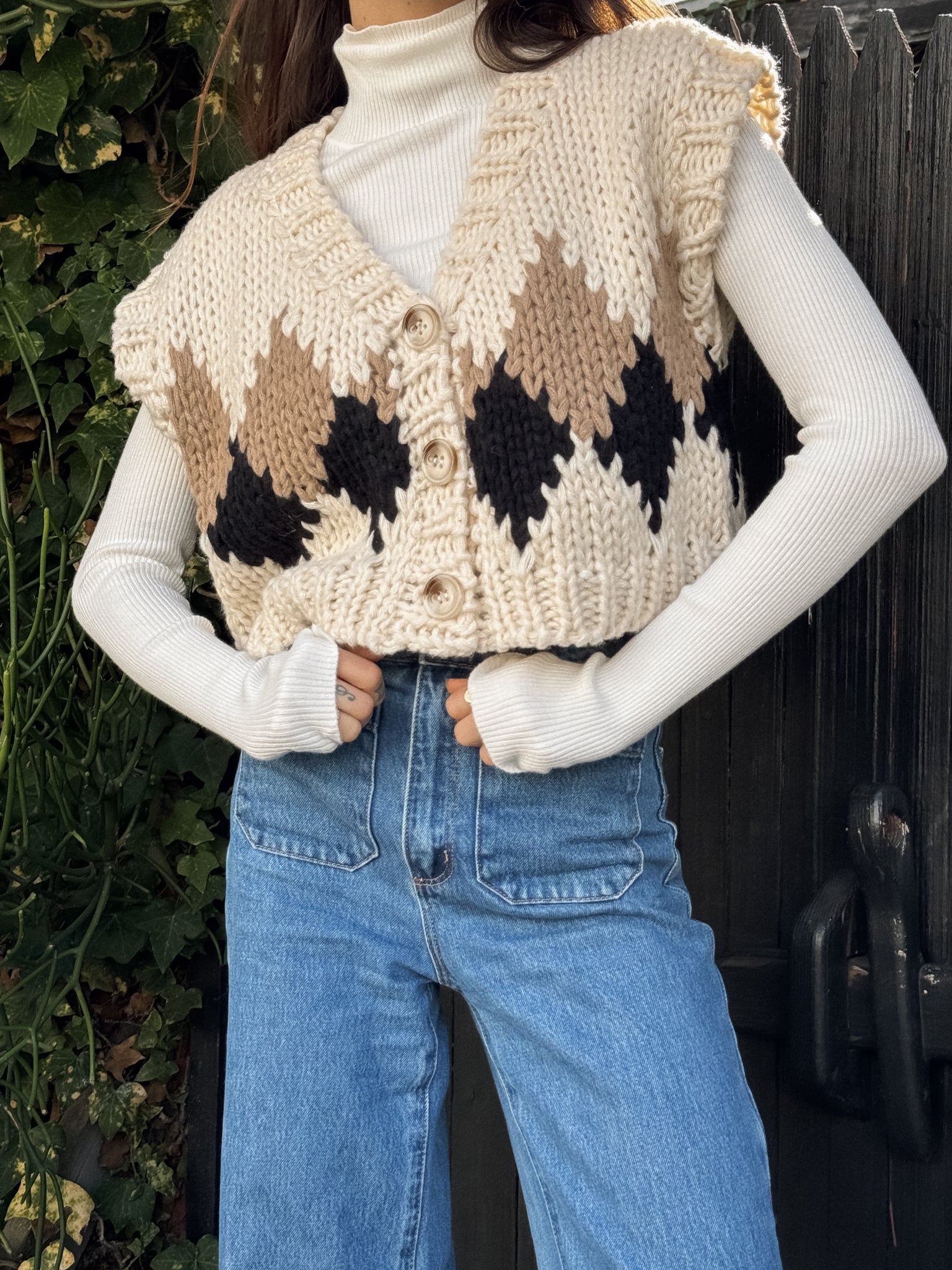新品Herencia cut out design over knit vest Knitting Pattern 