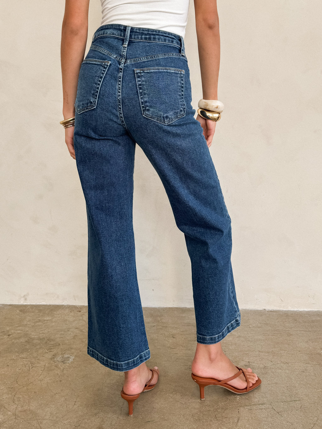 Patch Pocket Wide Leg in Dark