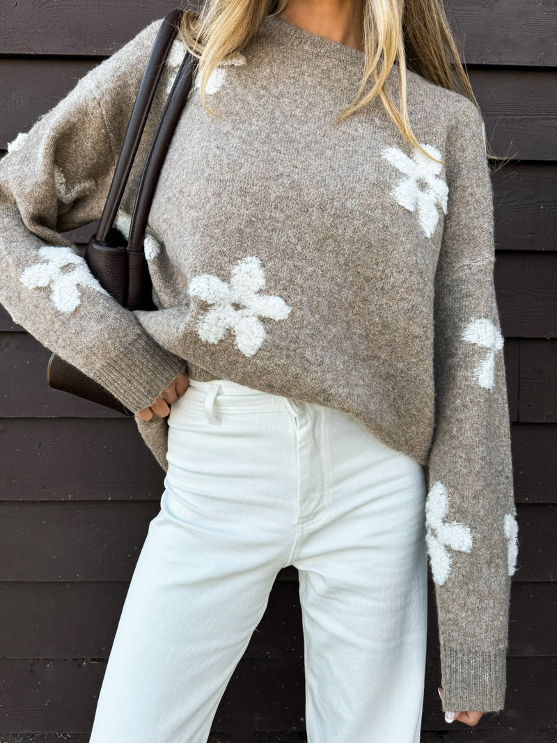 Honeybee Floral Sweater - Stitch And Feather