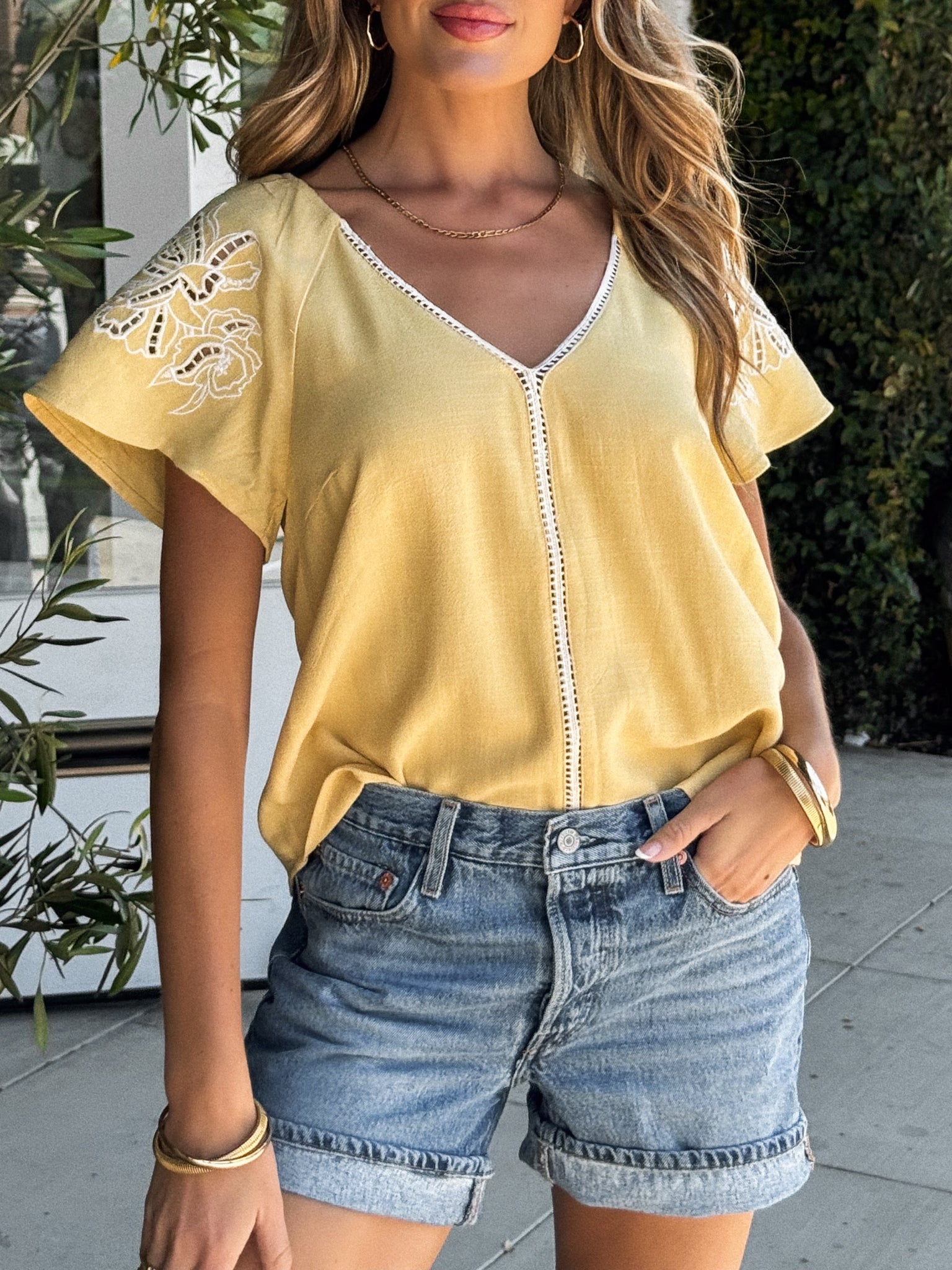 Laurell Embroidered Linen Top – Stitch And Feather