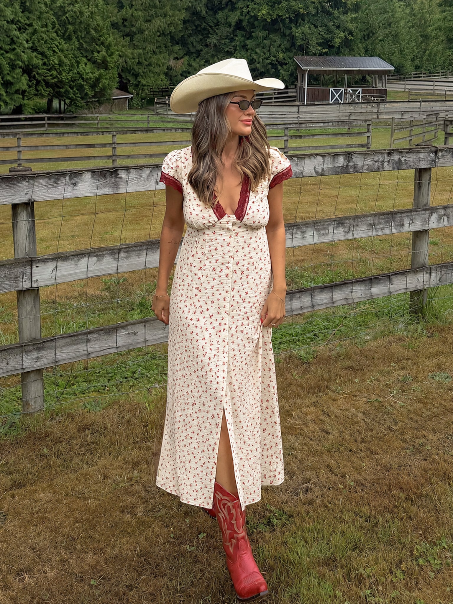 Maelle Floral Midi Dress – Stitch And Feather