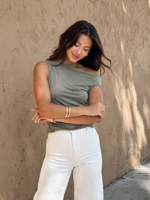 Teagan Twist Shoulder Top in Olive - Stitch And Feather
