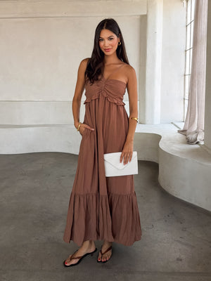 halter tiered dress Amber Maxi – Stitch And Feather Product Info Size:Large (106cm) / Short Field Day KissProm Black Sparkly Strapless