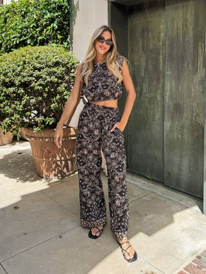 Lucia Wide Leg Pants - Stitch And Feather