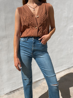 Monte Carlo Knit Vest - Stitch And Feather
