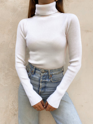 Jeann Ribbed Turtleneck Top in Off white - Stitch And Feather