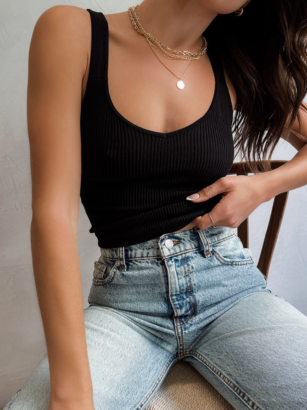 Acacia Ribbed Crop Tank in Black