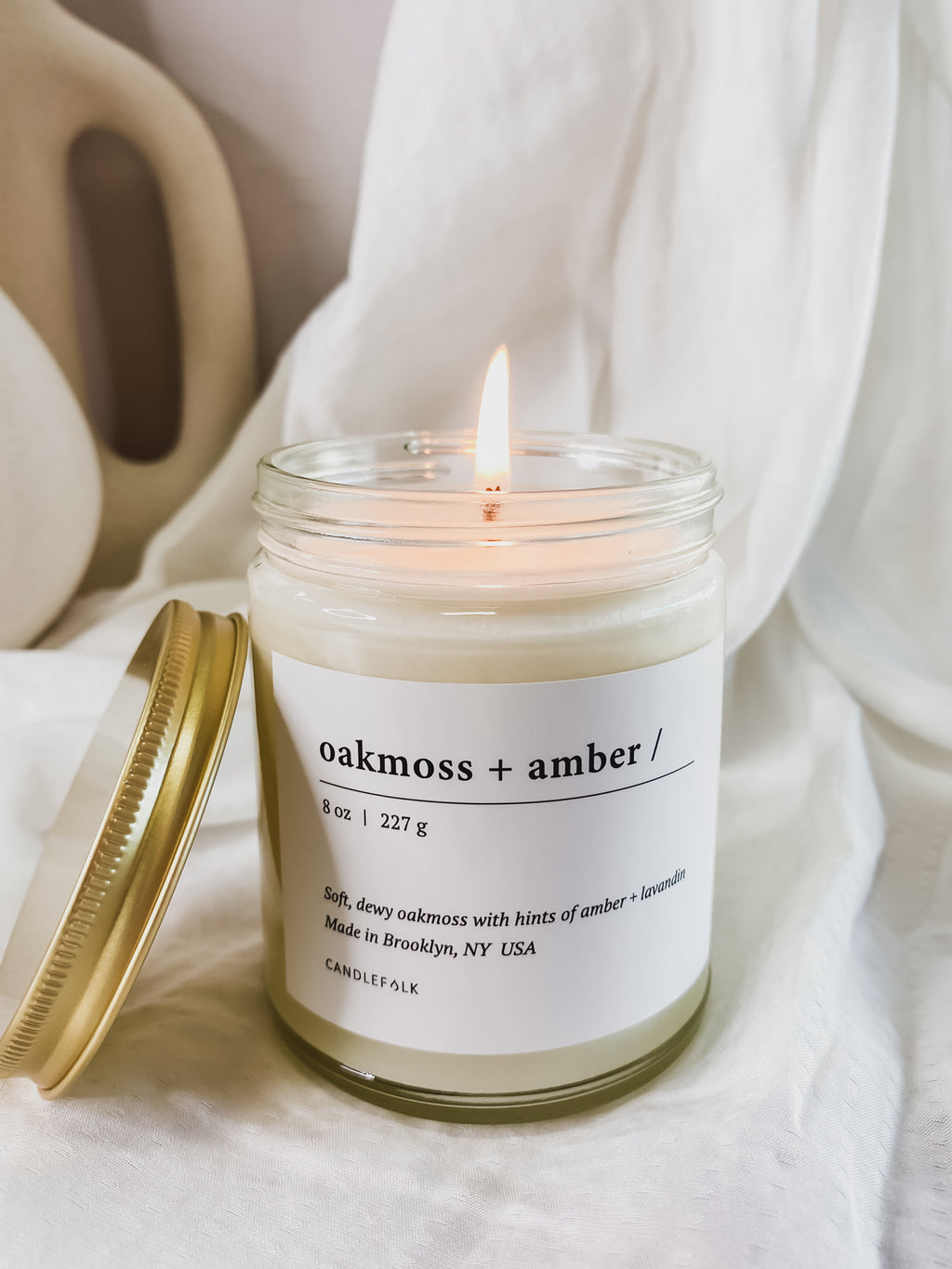 Oakmoss Amber 8oz Candle - Stitch And Feather