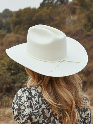 Colorado Cowboy Hat in Ivory - Stitch And Feather