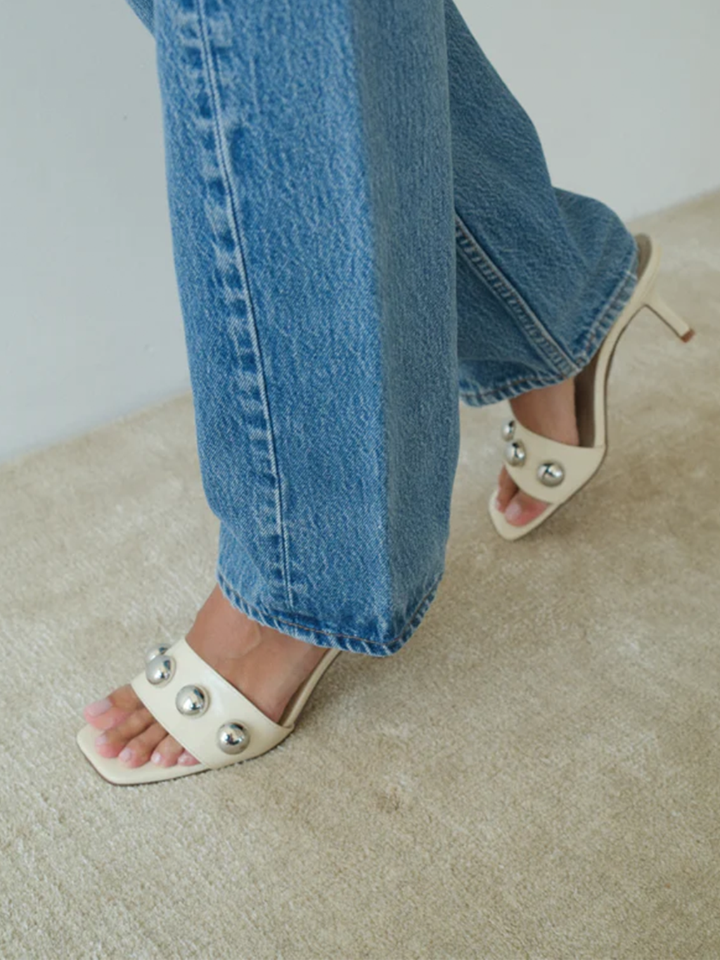 Theo Heeled Sandal in Cream - Stitch And Feather