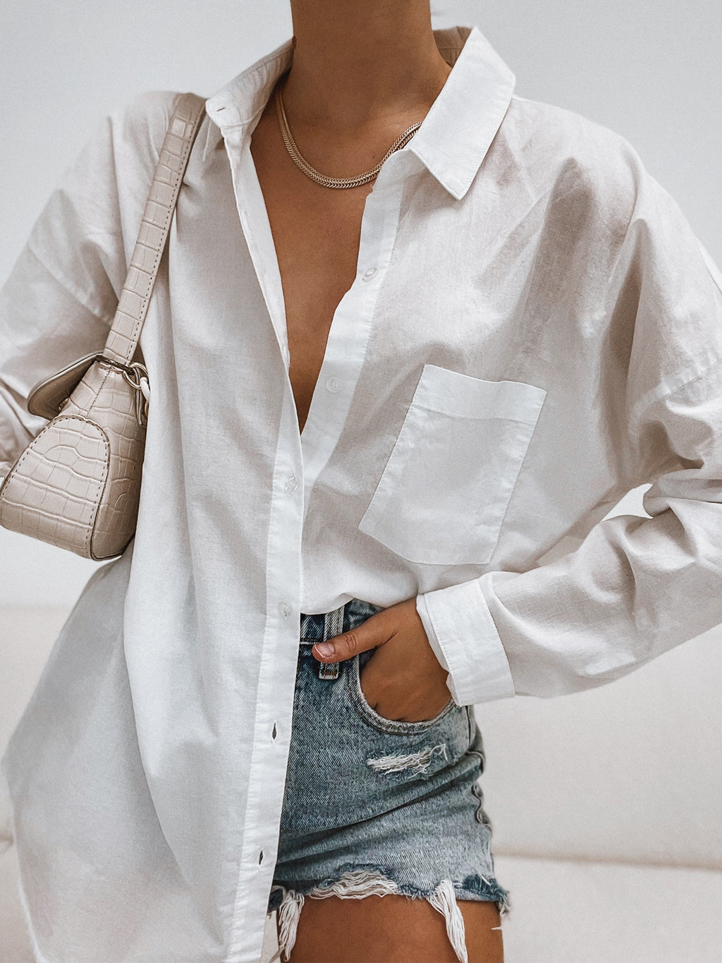 Albany Button Down in Off White - Stitch And Feather