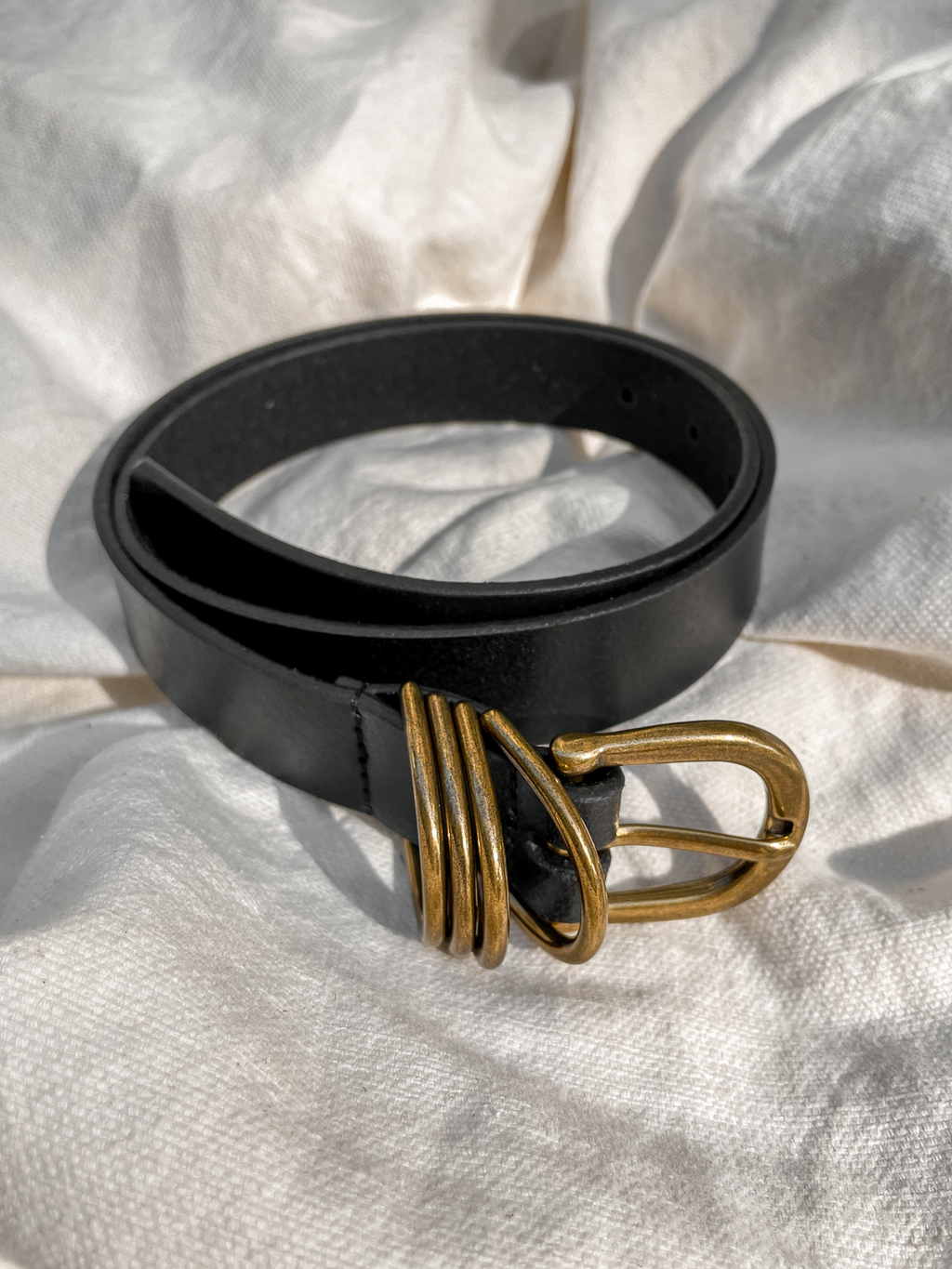 4 Ring Leather Belt in Black - Stitch And Feather