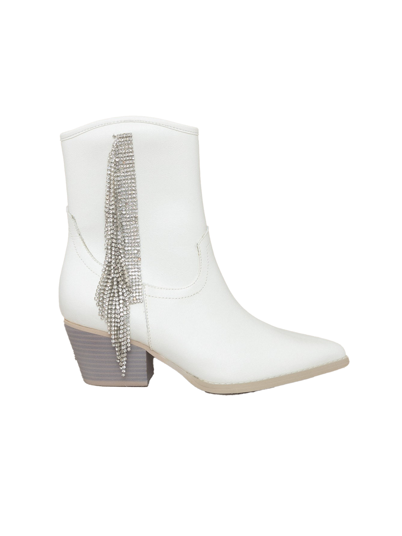 Rowan Boots in White - Stitch And Feather